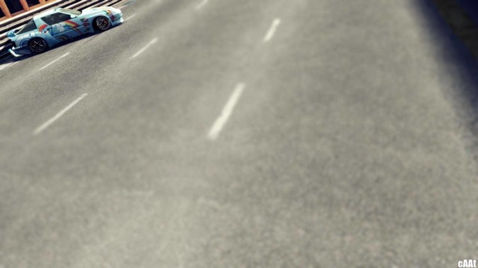 用QT设计桌面软件，是用qml还是ui设计师，那种兼容性更好，例如一些低版本的电脑？